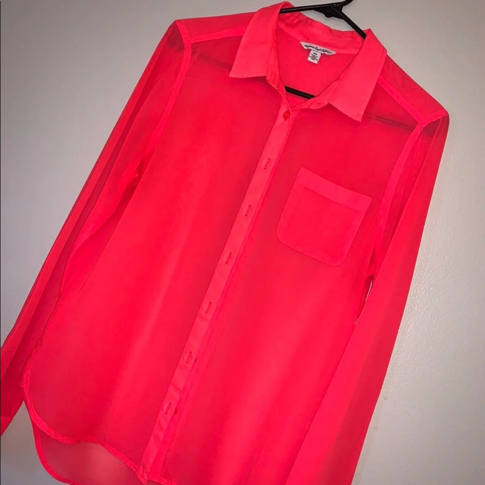 Pink button-up - Picture 5 of 7